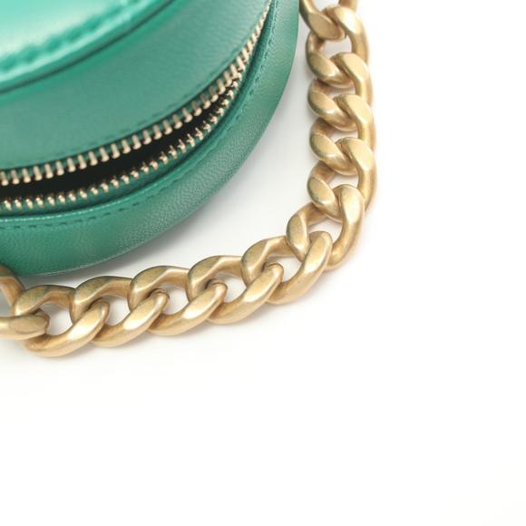 Chanel Chanel 19 Round Clutch Chain Leather Shoulder Bag in Excellent Condition - Picture 5 of 5